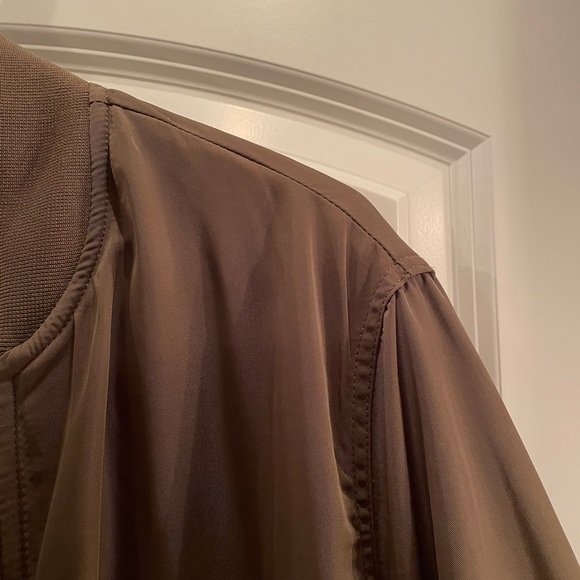 H&M long army green bomber jacket - Picture 2 of 2